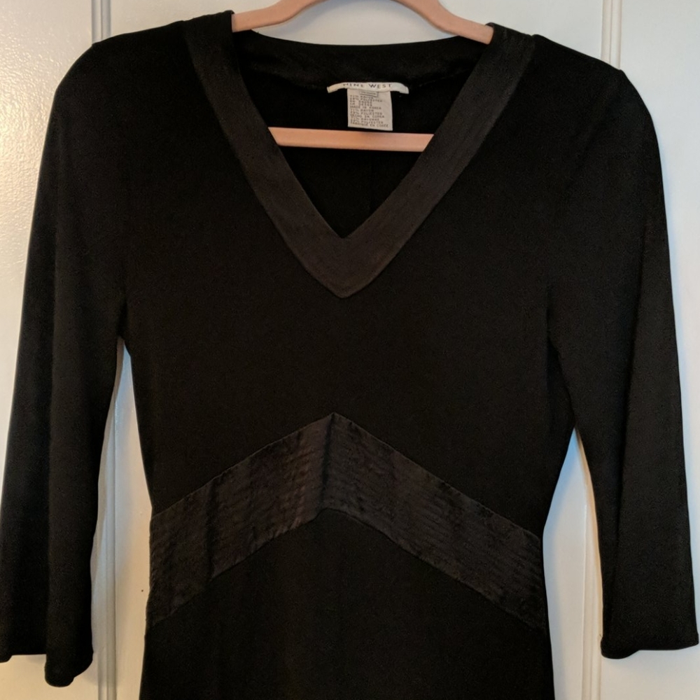 LBD - Picture 2 of 3